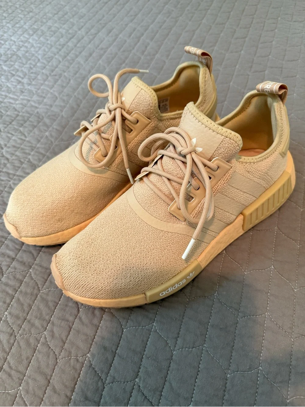adidas NMD R1 sneaker! - Picture 2 of 10